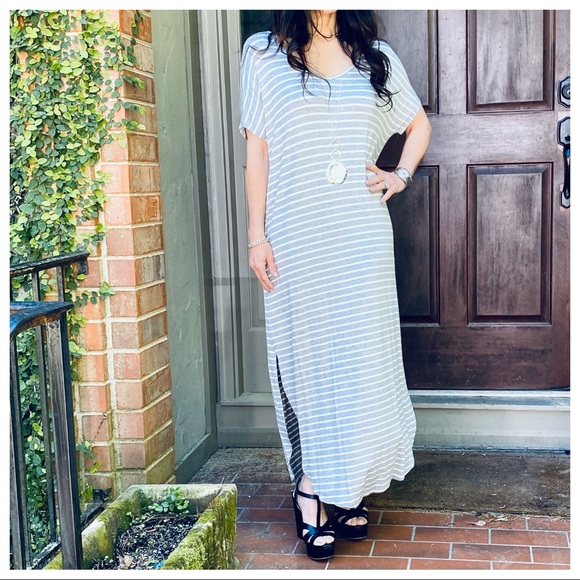 BEST SELLING DRESS V NECK LOOSE FIT SIDE POCKETS - Picture 5 of 7